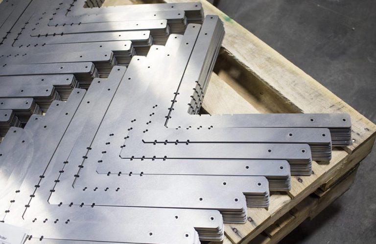 رش لیزر اهن