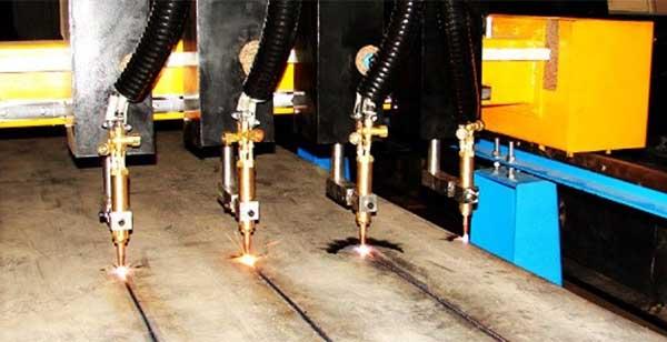 برش لیزر قطعات سنگین فلزی